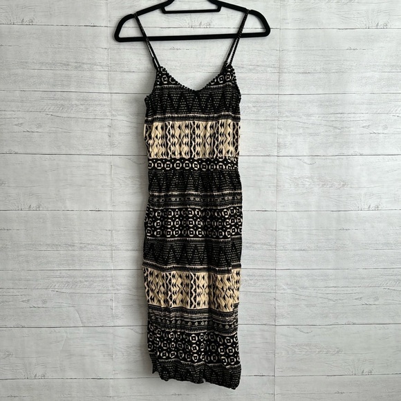 Nostalgia Pants - Nostalgia Patterned Capri Romper | SIZE S